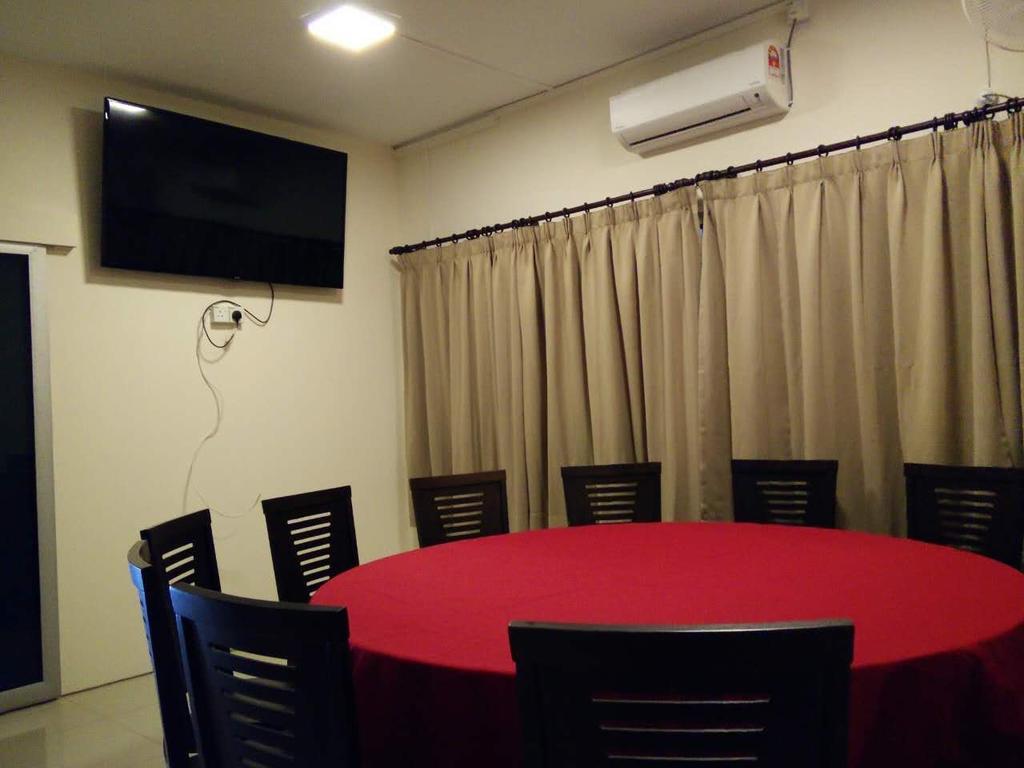 Js&K Homestay Kuala Terengganu Exterior foto