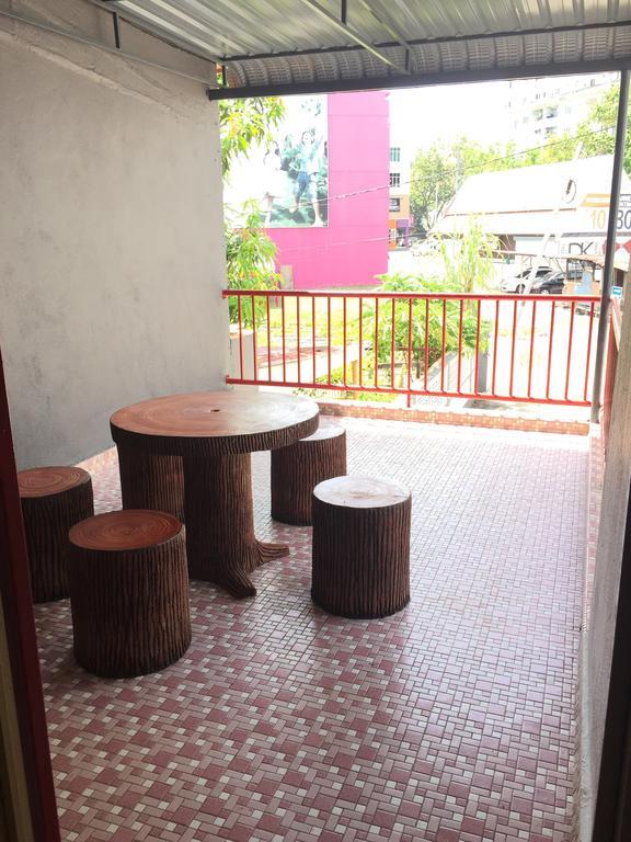 Js&K Homestay Kuala Terengganu Exterior foto